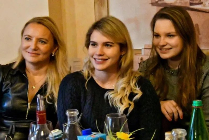 东契奇与未婚妻Anamaria Goltes分手 爱情故