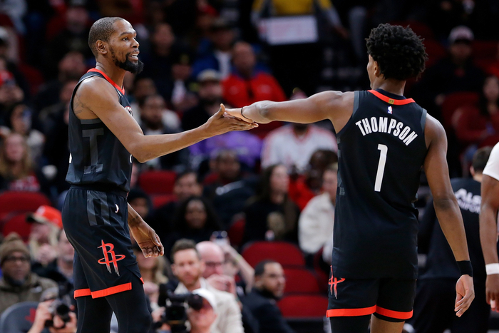 火箭队大胜爵士杜兰特谈季后赛准备与团队协作