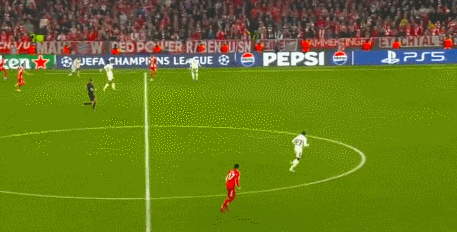 24岁法国新星奥利塞冲击金球奖 拜仁核心挑战姆