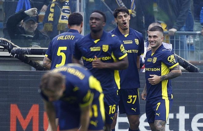 那不勒斯客场1-1帕尔马 5连胜终结争冠前景堪忧