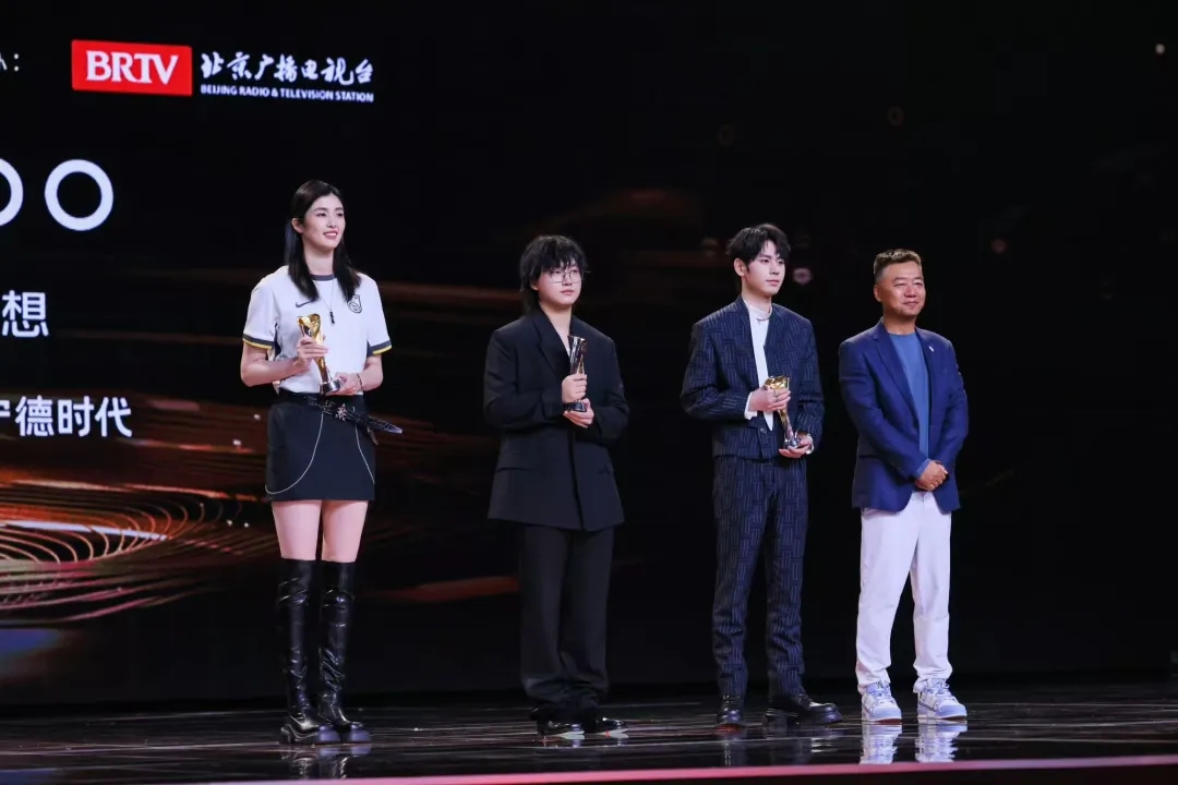 陈梦郑钦文荣膺年度杰出运动员 中国跳水队斩获