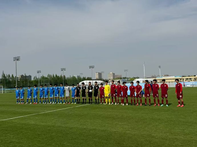 上海海港U17逆转申花取连胜 青训新星闪耀德比赛